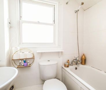 1 bedroom house to rent - Photo 2