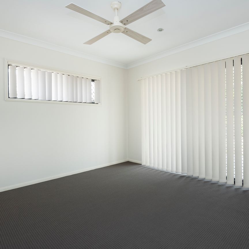 3 Klim Street, Calamvale QLD 4116 - House For Rent - $740 | Domain - Photo 1