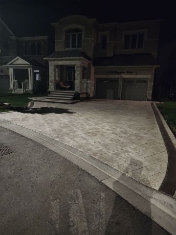 For Lease - 52 Huggins Drive, Whitby, Ontario - Photo 4