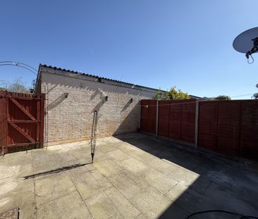 Joyners Field, Harlow - Photo 5