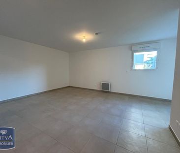 Location Appartement 1 pièce 38m² BEZIERS 34500 - Photo 1