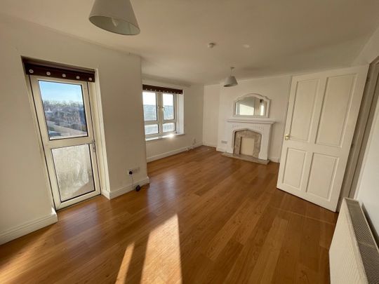 2 Bed Flat, Burnfield Road, G43 - Photo 1