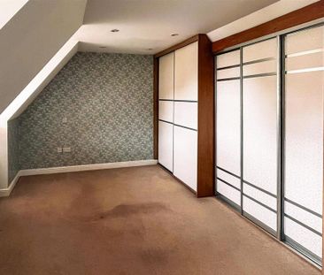 4 bedroom detached house to rent - Photo 3