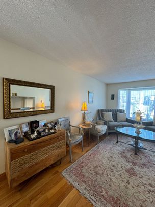 For Lease - 271 Weldrick Road, Richmond Hill, Ontario - Photo 1