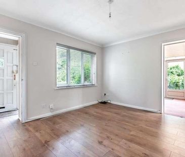 Camilla Close, Sunbury On Thames, TW16 - Photo 1