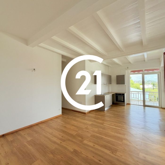 Location Appartement 82.28m² 4 pièces Fort de france - Photo 1