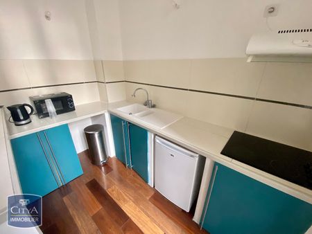 Location Appartement 2 pièces 55m² TOULON 83000 - Photo 5