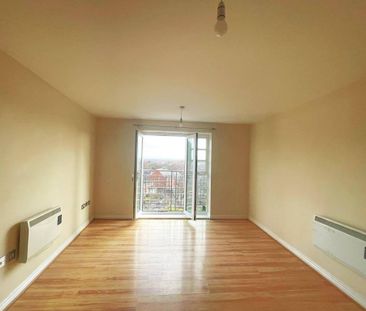 2 bedroom apartment to rent - Photo 3