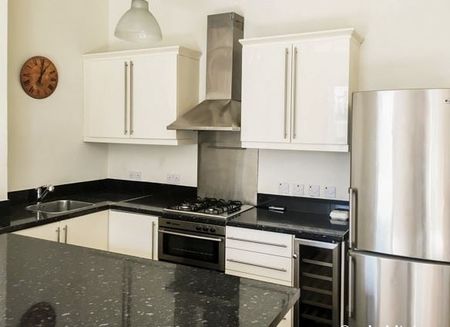 1 Bed Flat, Fulham Road, SW6 - Photo 5