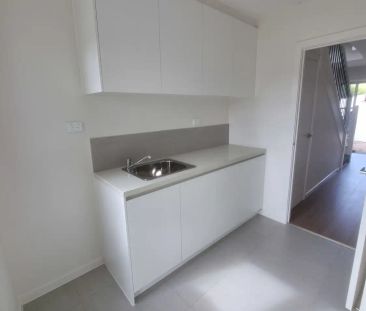 “Brand New Modern Townhouse in Prime Location” - Photo 1