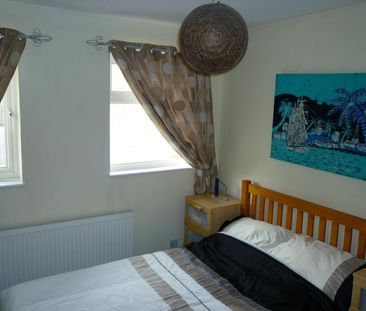 Lyric Way, Cardiff, Thornhill - Photo 4