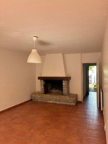 Location Maison 4 pièces 78m² - Photo 2