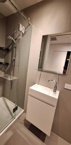 Studio à louer - Le Charlotte Condominiums - Photo 1