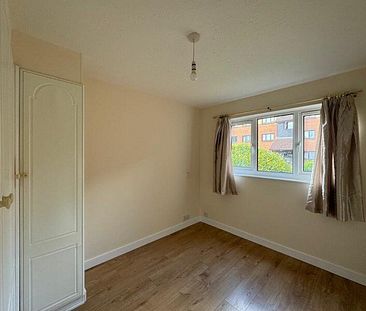 1 bed flat to rent in Pavilion Way, Edgware, HA8 - Photo 2