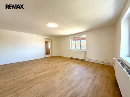 Pronájem bytu 2+kk 50 m², V Chaloupkách 9, Ořech - Photo 4