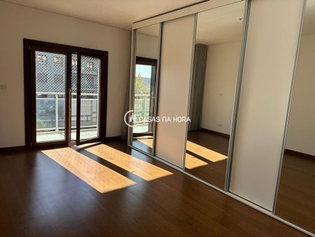 3 bedroom luxury Apartment for rent in Odivelas, Portugal - Photo 4