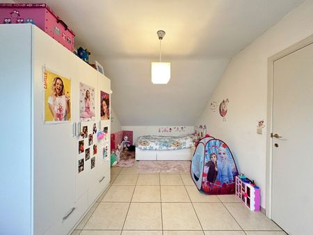 Ruim Duplexappartement met 2 slaapkamers en groot terras te Nerem (Tongeren) - Photo 5