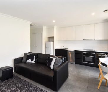 Fully Furnished One Bedroom Apartment - Photo 5
