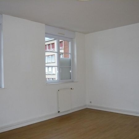 Location Appartement 4 pièces 79m² FLERS 61100 - Photo 3