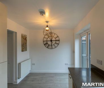 2 bedroom semi-detached house to rent - Photo 2