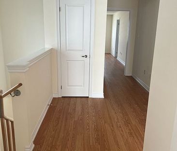 For Lease - 6 Hylton Drive, Barrie, Ontario - Photo 3