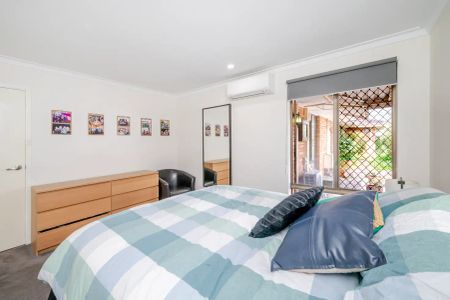 “3 BEDROOM 2 BATHROOM - LOCATION PLUS.” - Photo 5