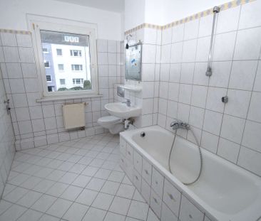 3-Zimmer-Wohnung mit separater Küche und Badewanne, renoviert, ab s... - Photo 5
