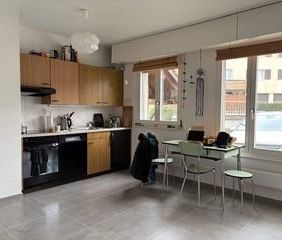 Appartement de 2 pièces au rez-de-chaussée dans un quartier calme - Foto 3