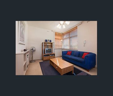 FULLY FURNISHED ONE BEDROOM SECURITY APARTMENT WITH POOL AND TENNIS... - Photo 1