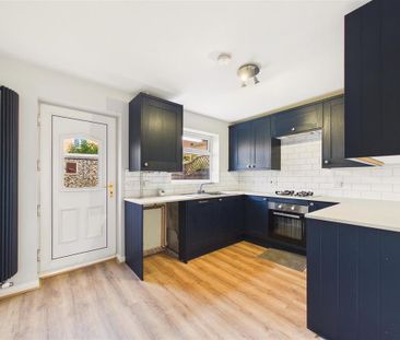 2 bedroom terraced house to rent - Photo 3