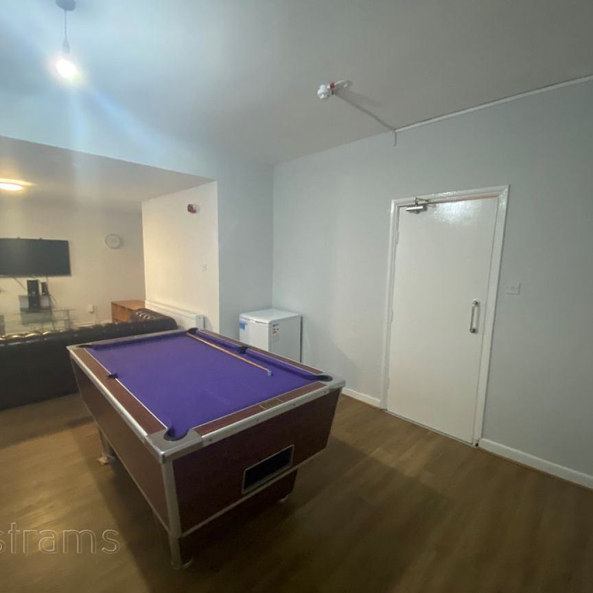 1 bed Shared House for Rent - Photo 1