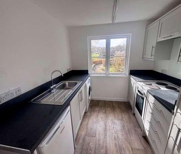 Ellergreen, Burneside, Kendal, LA9 - Photo 6