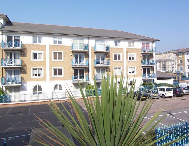 Britannia Court, Brighton Marina Village - Photo 1