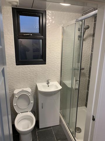 5 bedroom apartment to rent - Photo 5