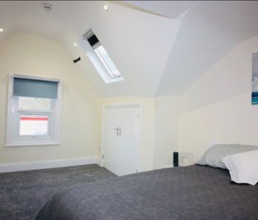 2 bed apartment to rent in Northumberland Place, Teignmouth, TQ14 - Photo 4