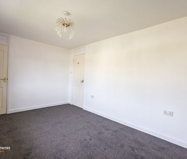 Adkinson Avenue, Dunchurch, Rugby - Photo 1