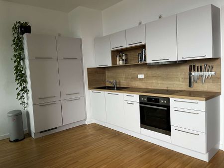 GANZ OBEN! K-MÜLHEIM - TOLLE 2-ZIMMERWOHNUNG MIT FERNBLICK IM NEUEN WOHNTURM "OPAL" DIREKT AM UFER! - Foto 5