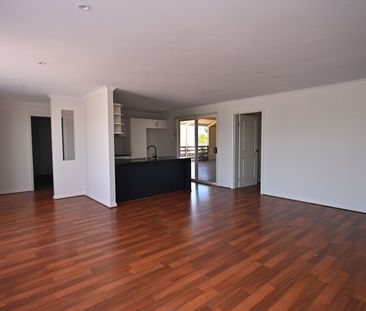 10 Edwards Street, Stirling North - Photo 1