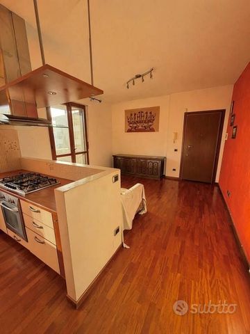 Appartamento di 62 m² con 2 locali a Pioltello - Photo 2