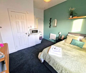 Studio to rent - Photo 3