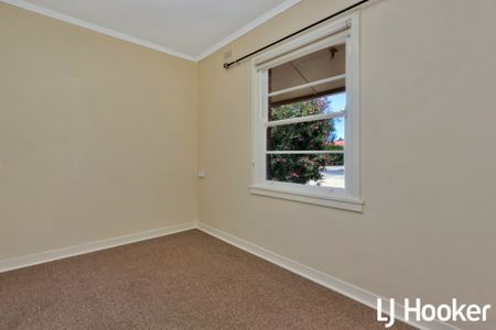 3 bedroom family home is now available to rent. - Photo 3