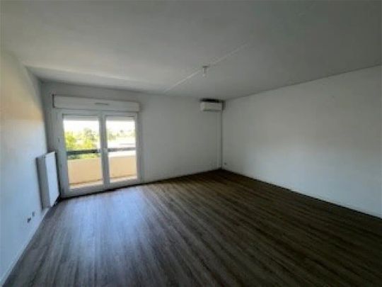 Location appartement 5 pièces - 93m² à Bollene (84500) - Photo 1