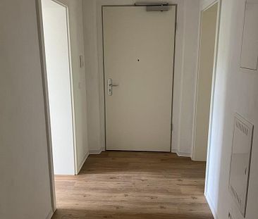 Modernisierte 2-Zimmer-Wohnung zu vermieten - Photo 2