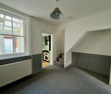 2 bedroom semi-detached house to rent - Photo 1