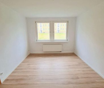 2-Zimmer-Wohlfühlwohnung mit Tageslichtbad - Photo 1