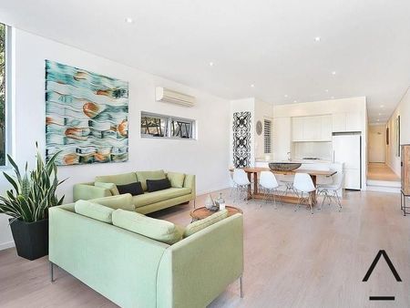 A PREMIUM COASTAL SANCTUARY - Photo 3