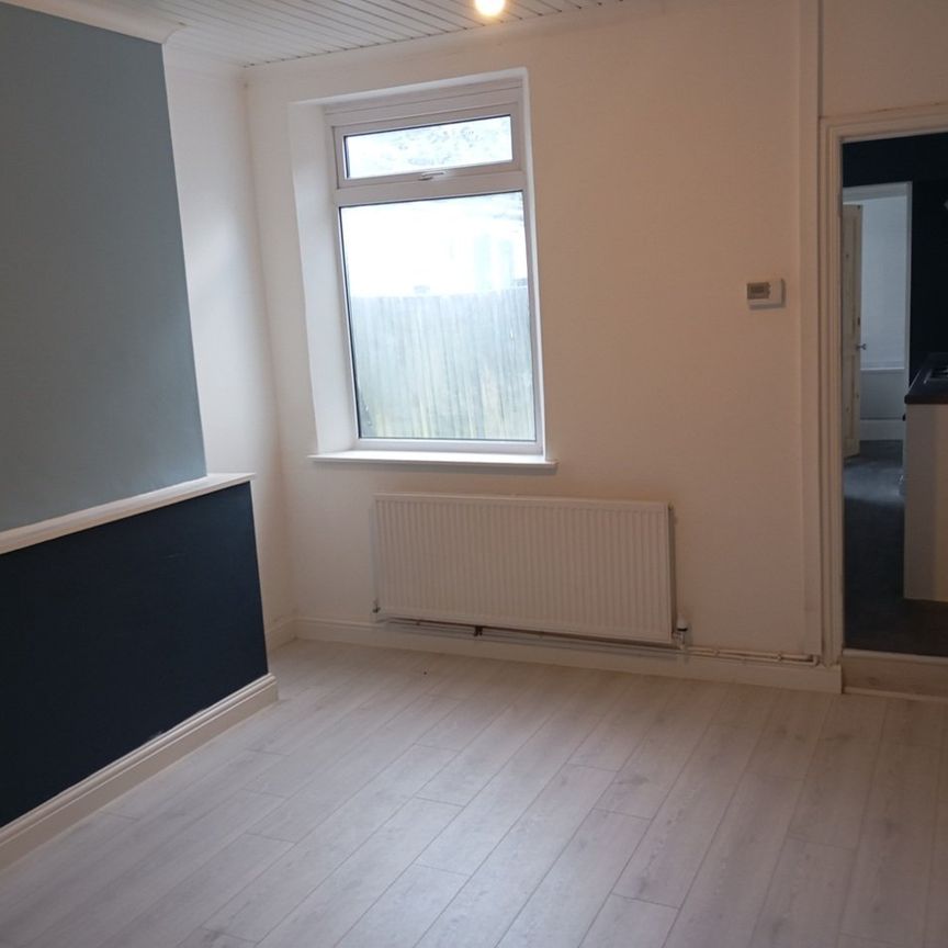 2 Bed Terraced House, Gladys Road, B67 - Photo 1