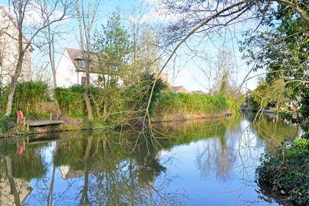 Weyside Park, Catteshall Lane, Godalming, Surrey, GU7 - Photo 5