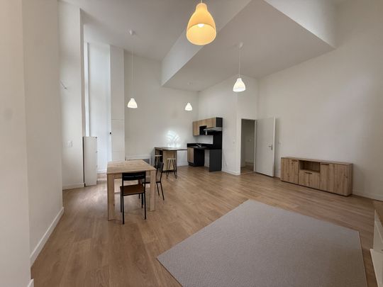 Location Appartement 3 pièces 64m² COGNAC 16100 - Photo 1