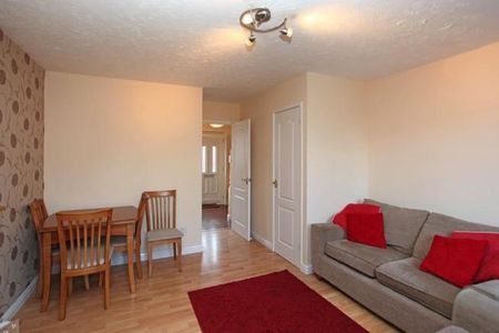 2 bedroom end of terrace house to rent - Photo 2